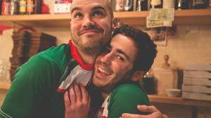 Romain et Teddy, aux anges après avoir signé ce beau contrat de sponsoring.